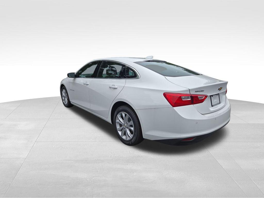 new 2025 Chevrolet Malibu car, priced at $28,794