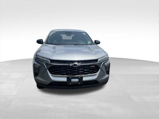 new 2025 Chevrolet Trax car
