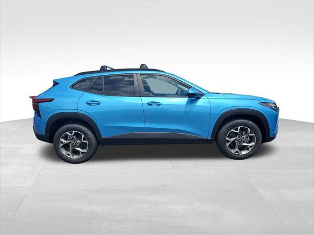 new 2025 Chevrolet Trax car