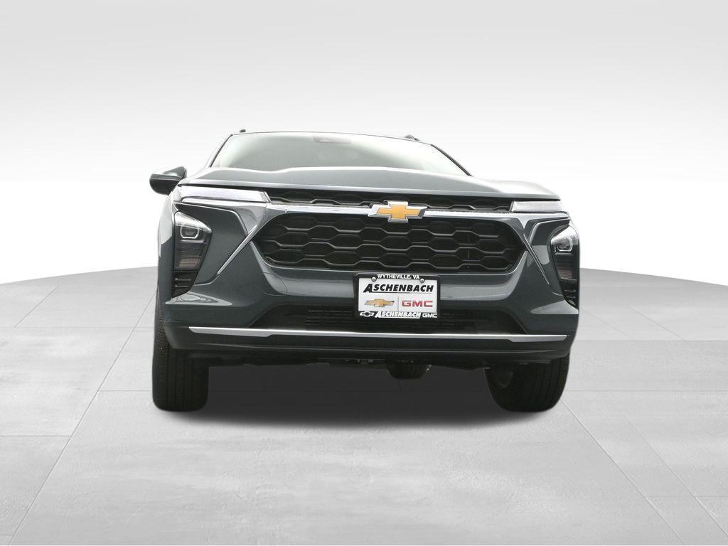 new 2025 Chevrolet Trax car