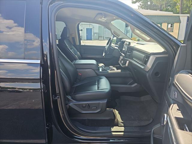 used 2022 Ford Expedition Max car, priced at $44,999