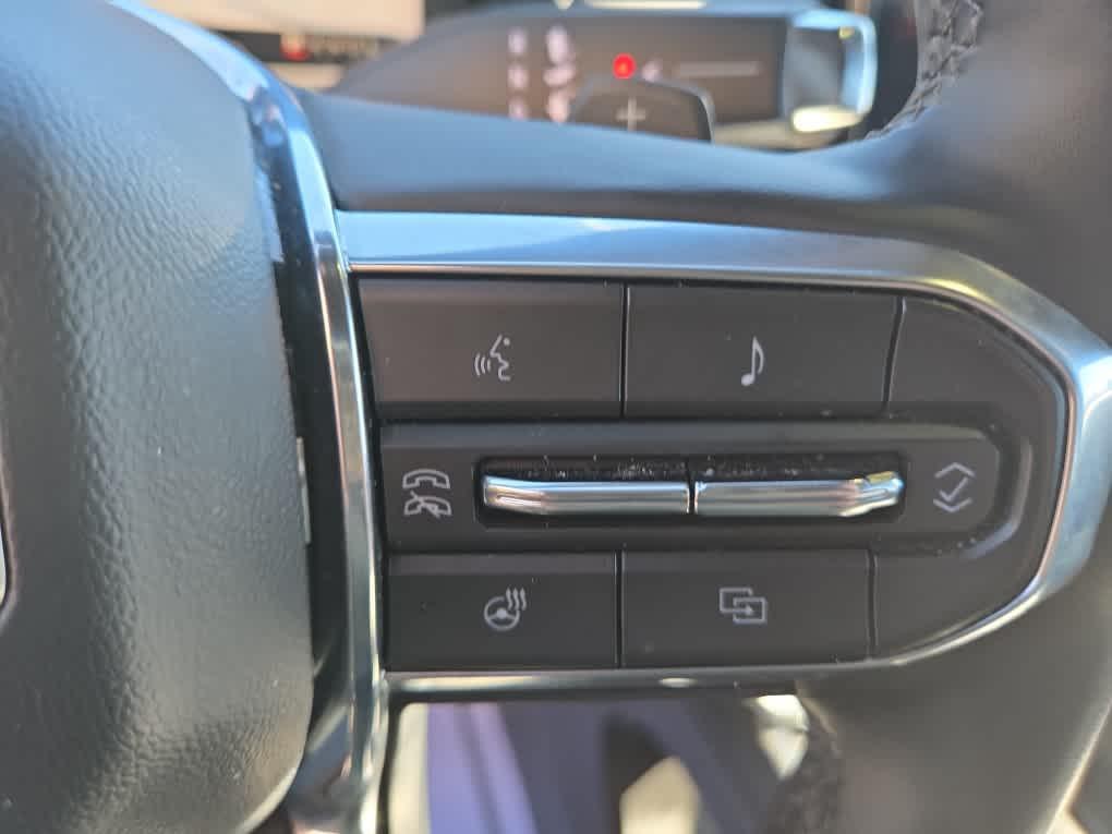 used 2025 GMC Acadia car, priced at $32,887