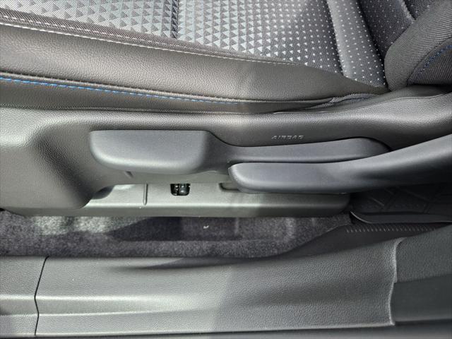 new 2025 Chevrolet Trax car