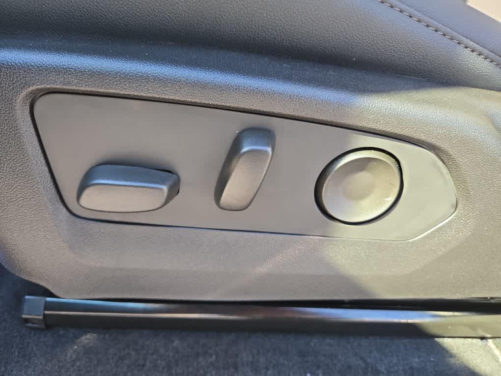 new 2026 Chevrolet Colorado car, priced at $44,886