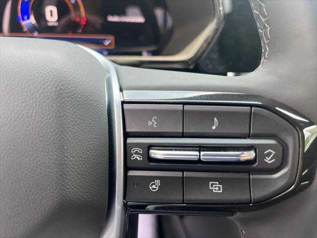 new 2025 Chevrolet Colorado car