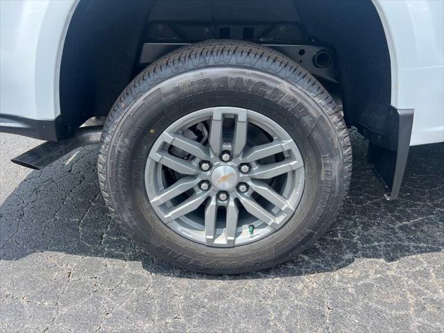 new 2025 Chevrolet Colorado car