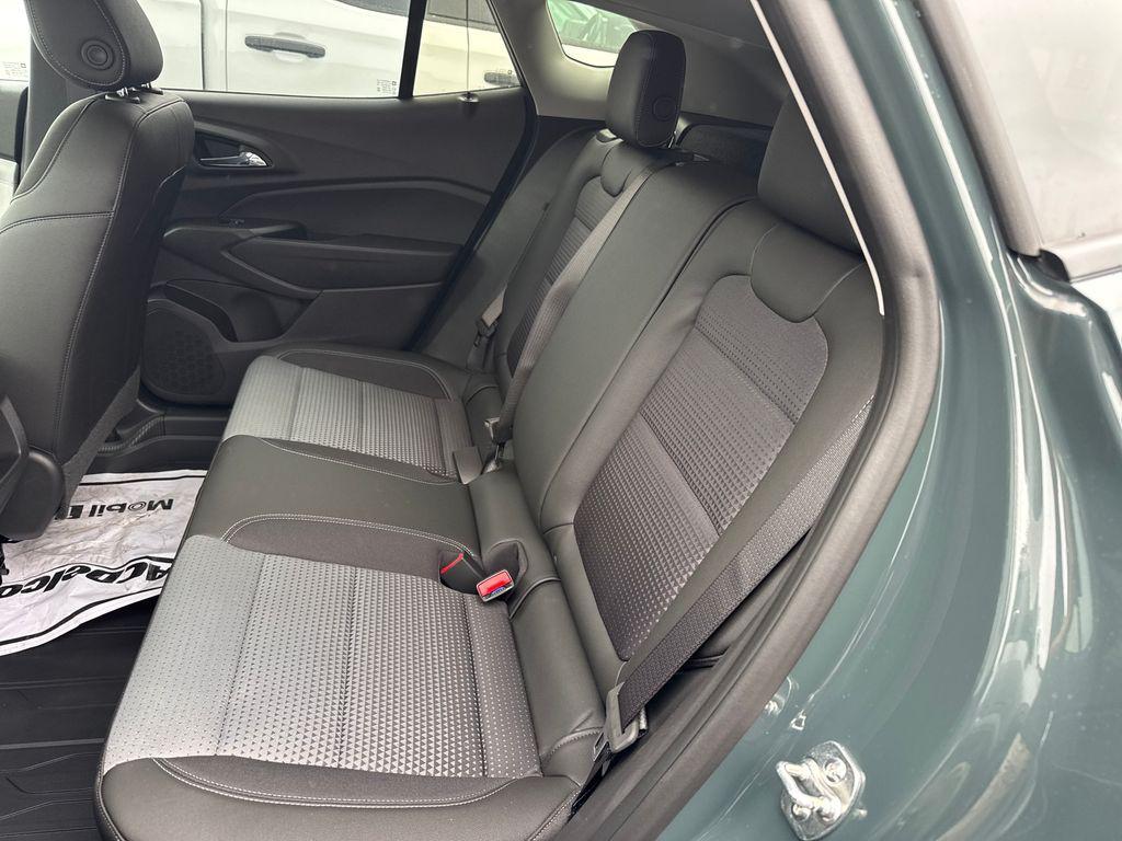 new 2025 Chevrolet Trax car, priced at $23,949