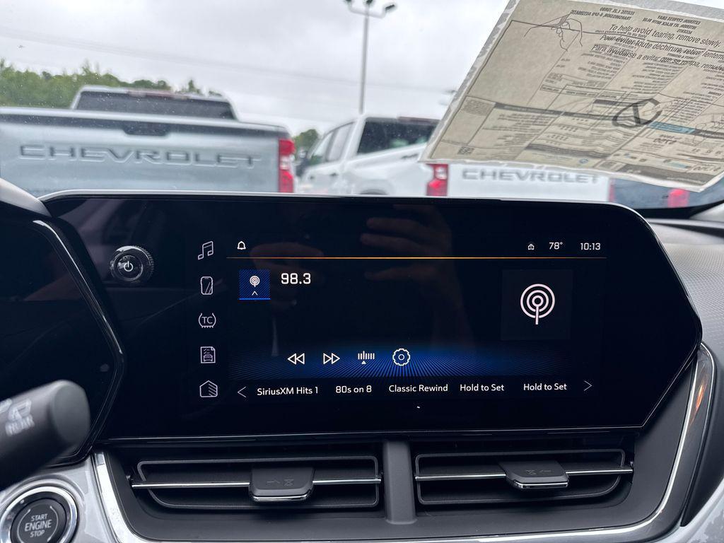 new 2025 Chevrolet Trax car, priced at $23,949