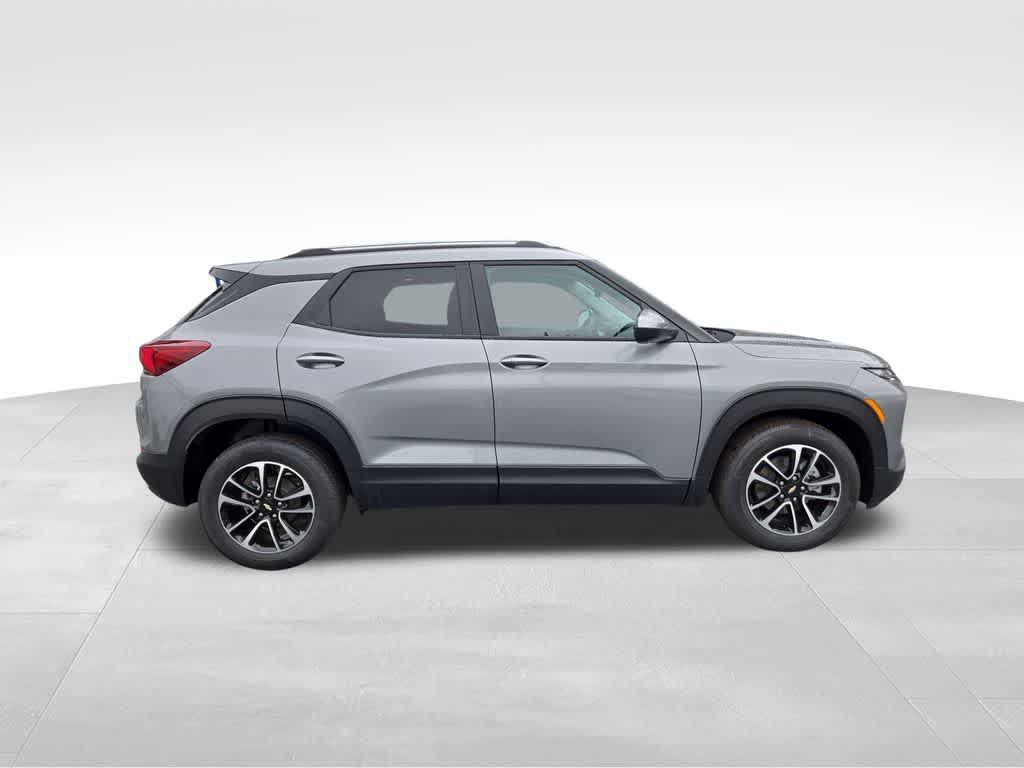 new 2026 Chevrolet TrailBlazer car, priced at $27,688