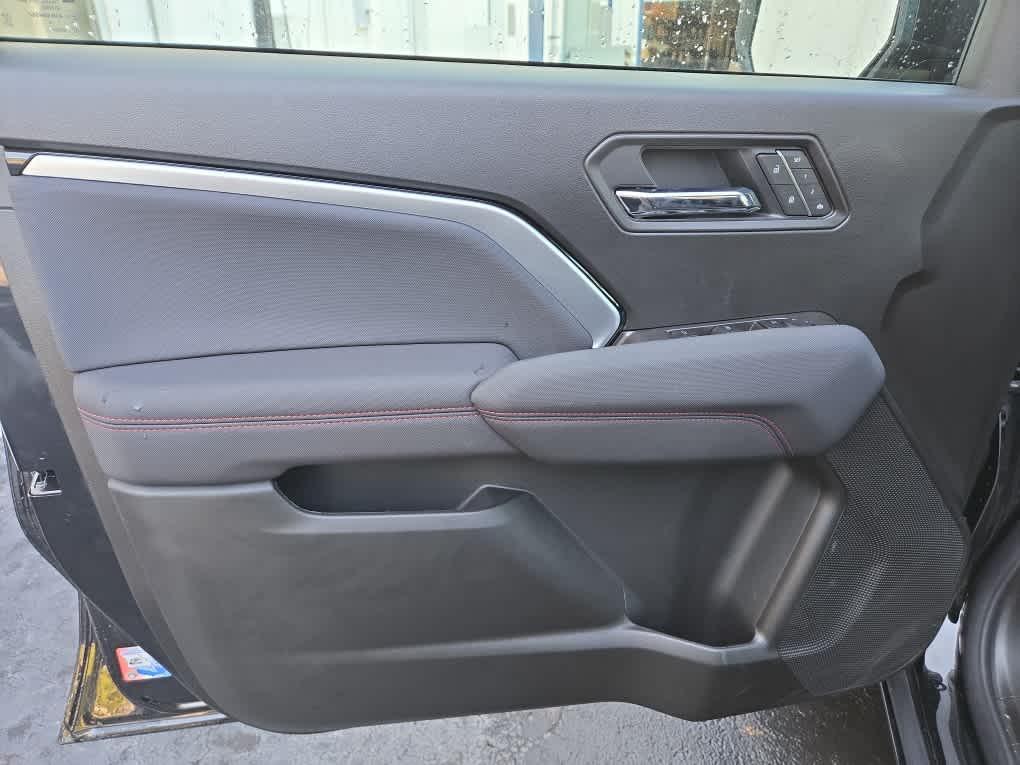 new 2025 Chevrolet Colorado car, priced at $44,988