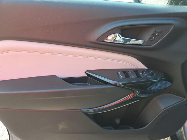 new 2025 Chevrolet Trax car