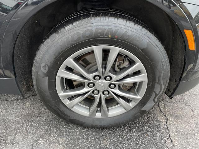 used 2023 Cadillac XT5 car