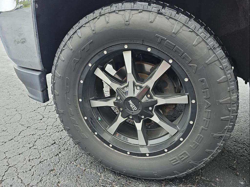 used 2018 Chevrolet Silverado 1500 car, priced at $27,588
