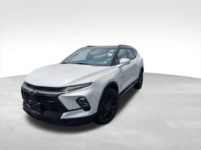 new 2025 Chevrolet Blazer car, priced at $48,965