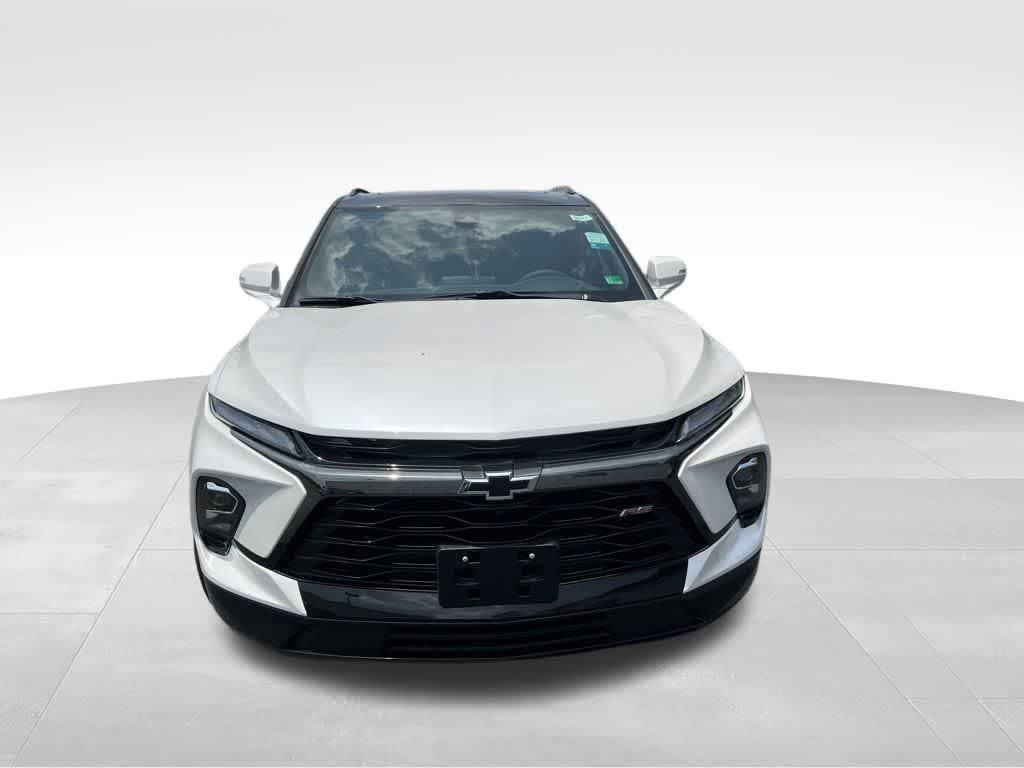 new 2025 Chevrolet Blazer car, priced at $47,927