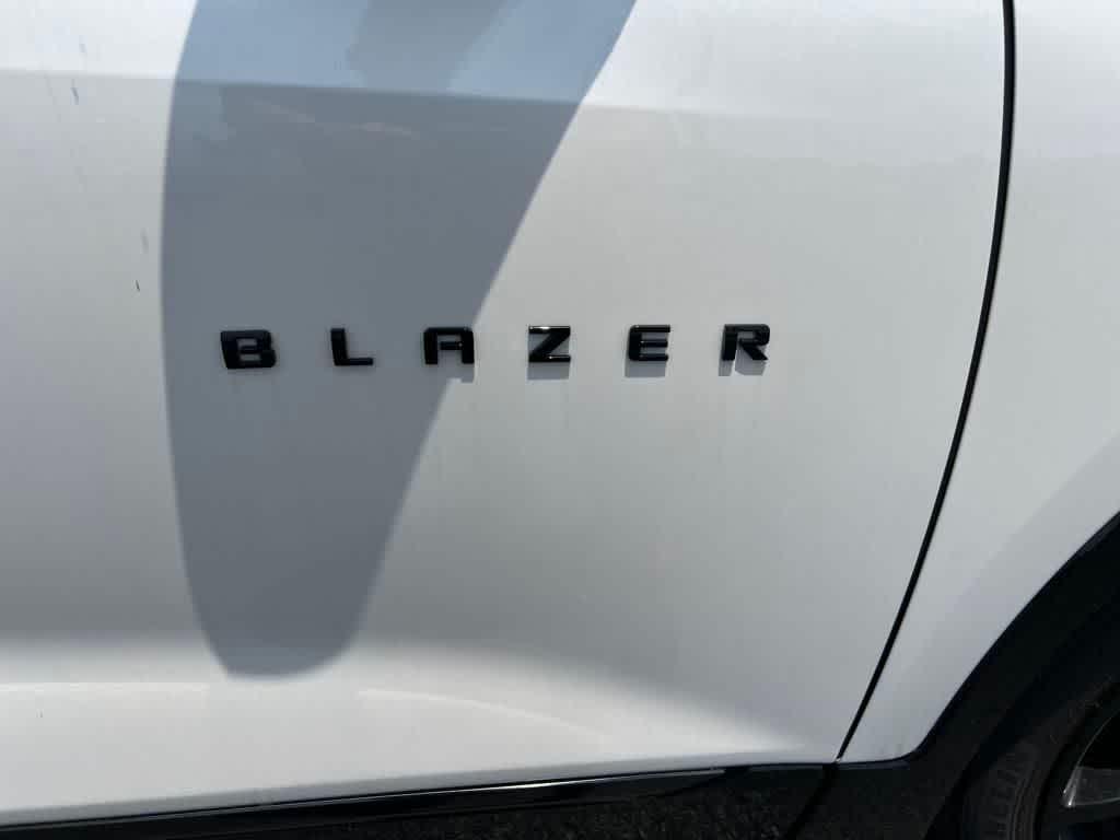 new 2025 Chevrolet Blazer car, priced at $47,927