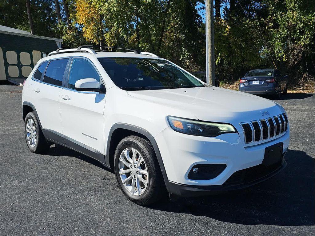 used 2019 Jeep Cherokee car, priced at $13,997