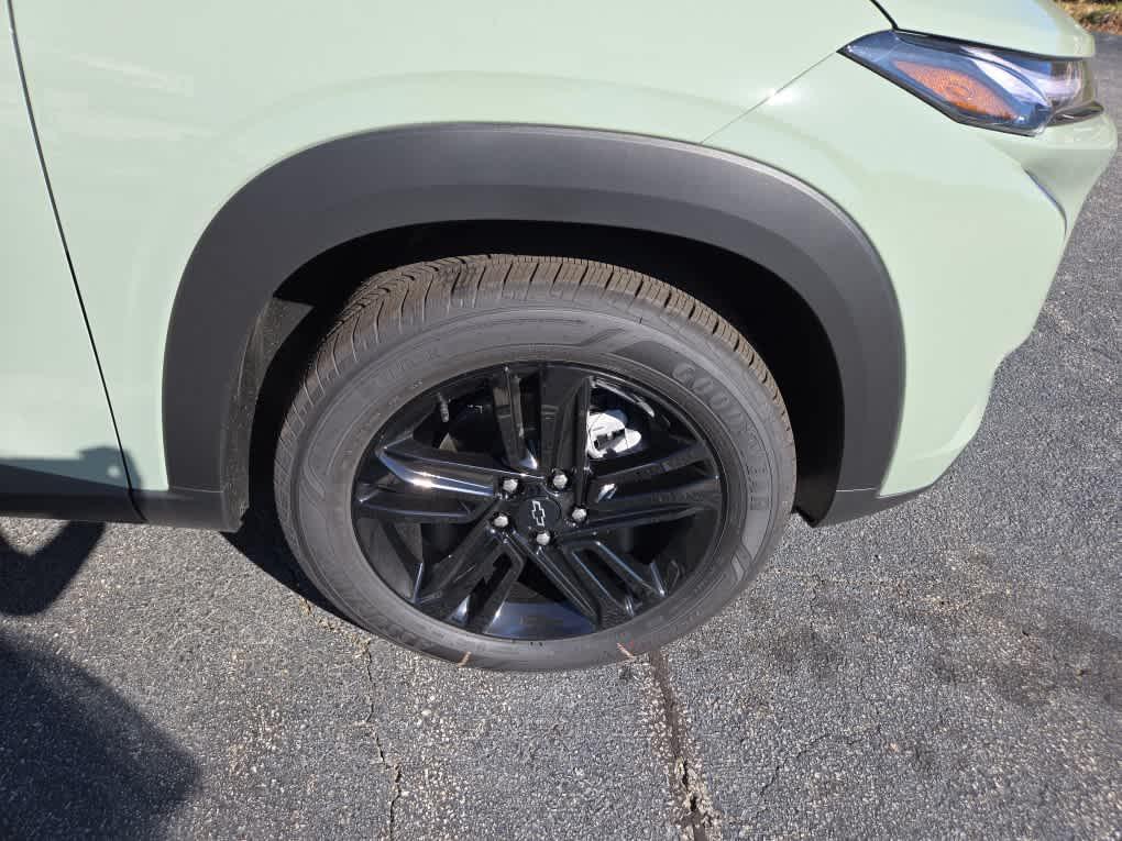 new 2026 Chevrolet Trax car, priced at $27,090