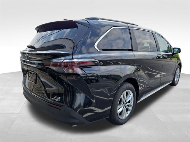 used 2024 Toyota Sienna car