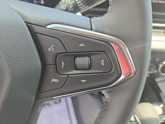 new 2025 Chevrolet Trax car
