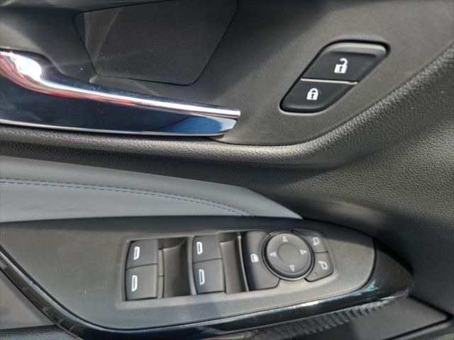 new 2025 Chevrolet Trax car