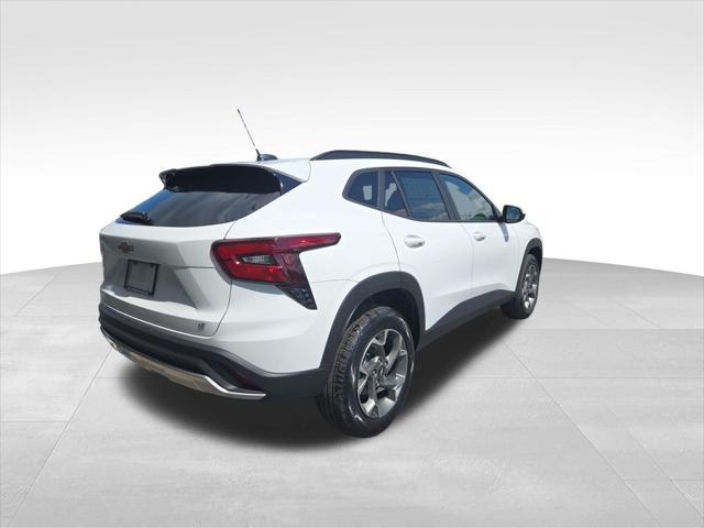 new 2025 Chevrolet Trax car