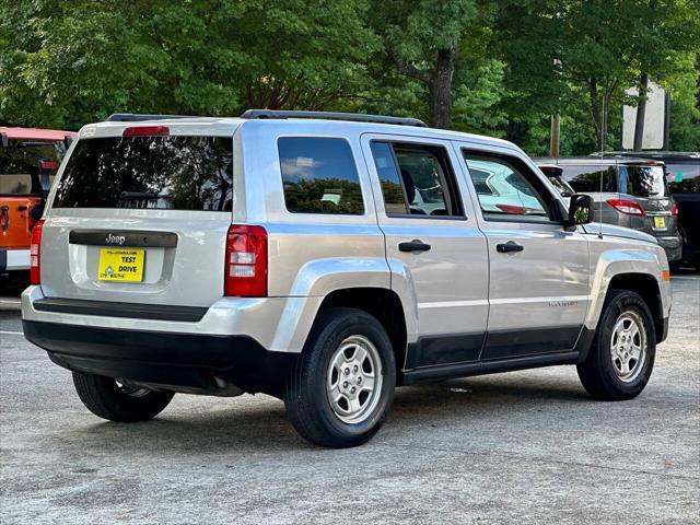 used 2011 Jeep Patriot car, priced at $4,995