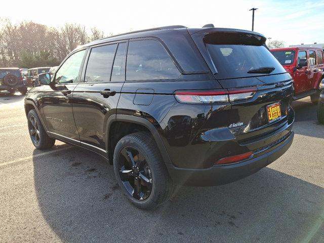 new 2025 Jeep Grand Cherokee car, priced at $55,460