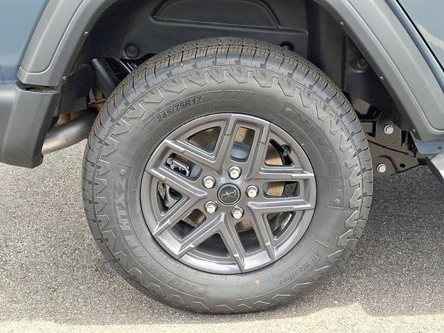 new 2025 Jeep Wrangler car, priced at $54,955