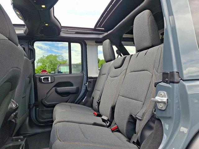 new 2025 Jeep Wrangler car, priced at $54,955