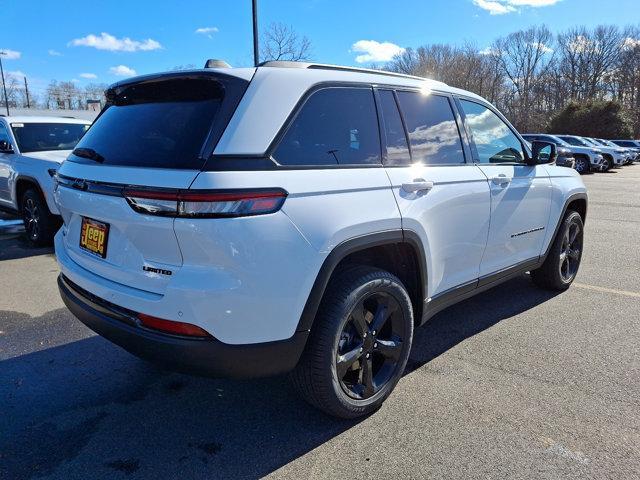 new 2025 Jeep Grand Cherokee car, priced at $51,940