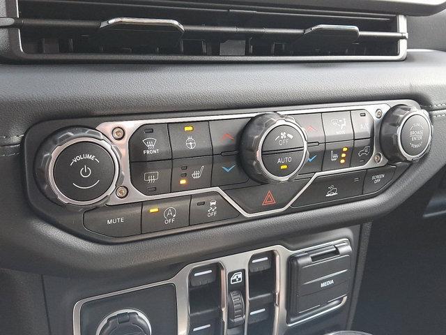 new 2025 Jeep Gladiator car, priced at $49,410
