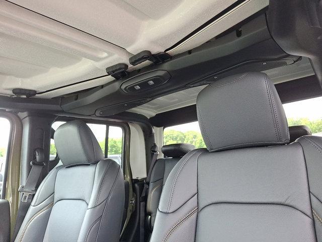 new 2025 Jeep Gladiator car, priced at $49,410