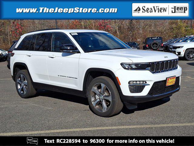 new 2024 Jeep Grand Cherokee car, priced at $52,495