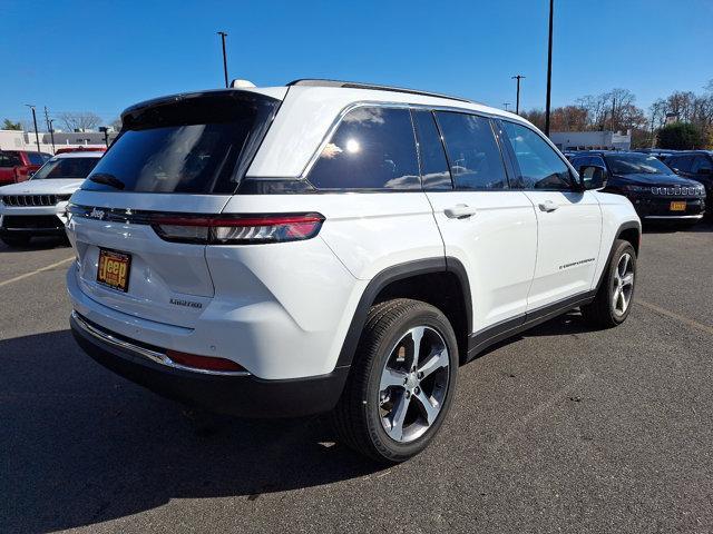 new 2024 Jeep Grand Cherokee car, priced at $52,495