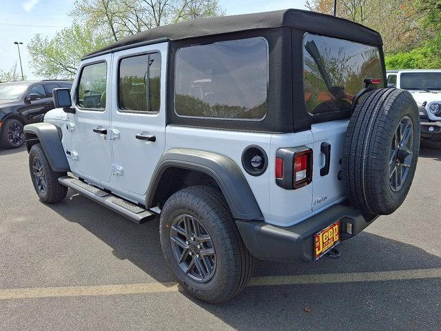 new 2025 Jeep Wrangler car, priced at $48,175