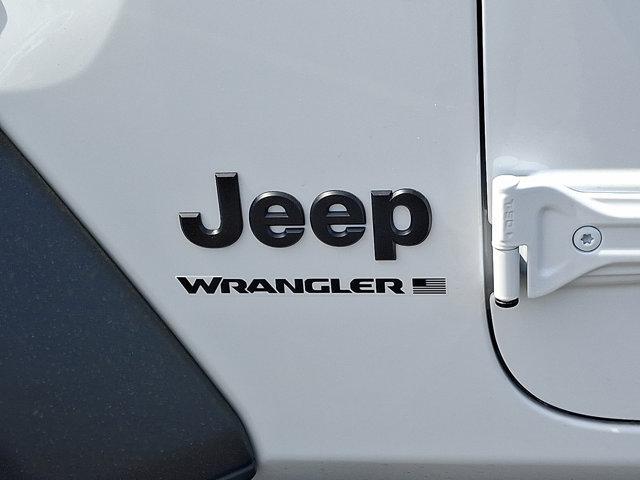 new 2025 Jeep Wrangler car, priced at $48,175