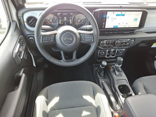 new 2025 Jeep Wrangler car, priced at $48,175