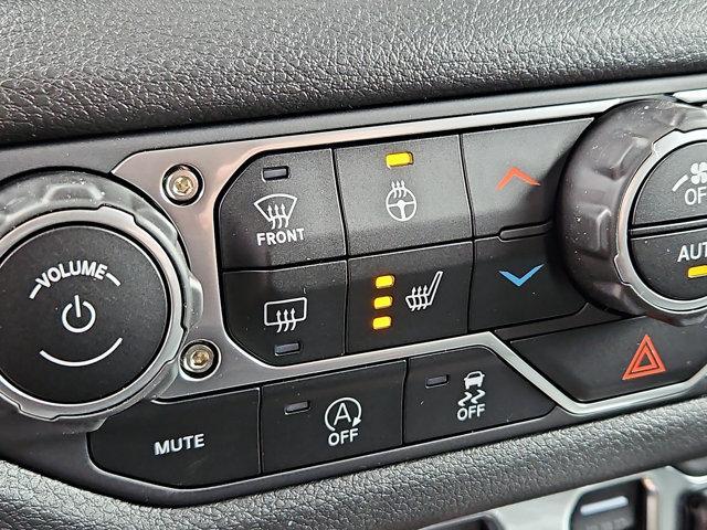 new 2025 Jeep Wrangler car, priced at $53,665