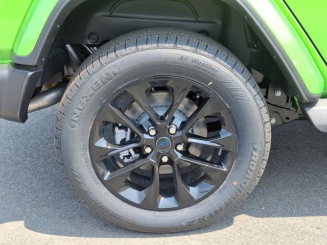 new 2025 Jeep Wrangler 4xe car