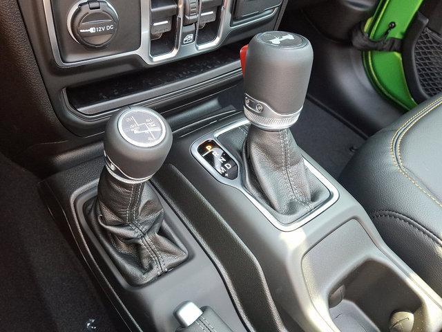 new 2025 Jeep Wrangler 4xe car