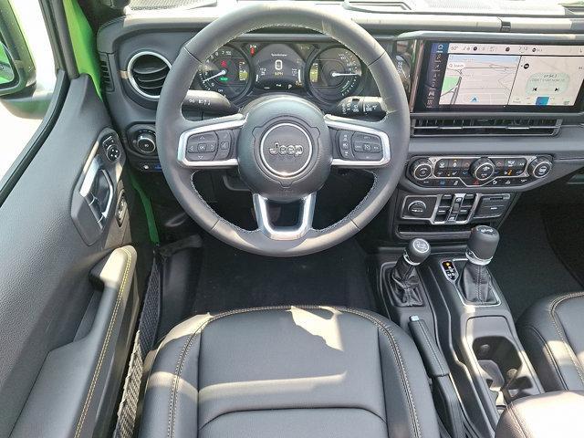 new 2025 Jeep Wrangler 4xe car