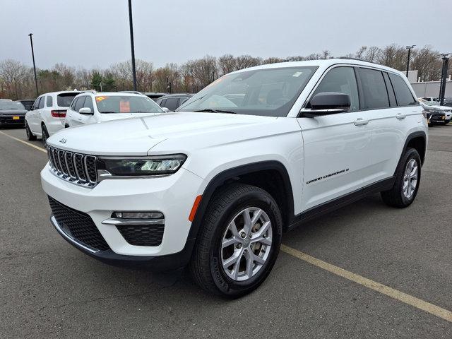 used 2022 Jeep Grand Cherokee car, priced at $35,810