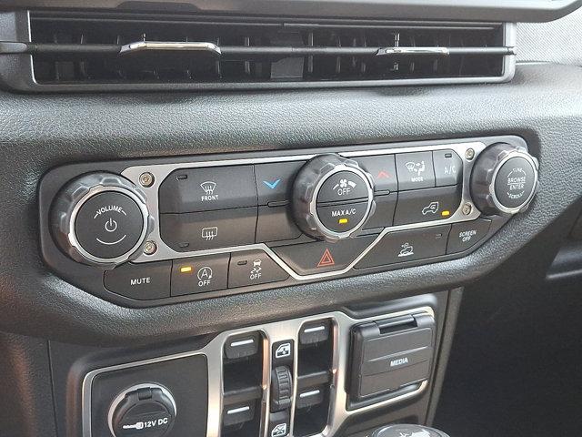 new 2025 Jeep Wrangler car, priced at $51,080