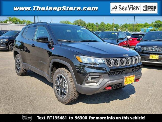 new 2024 Jeep Compass car, priced at $36,085