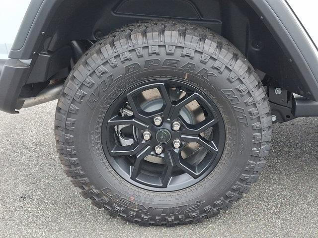 new 2025 Jeep Wrangler car, priced at $54,675