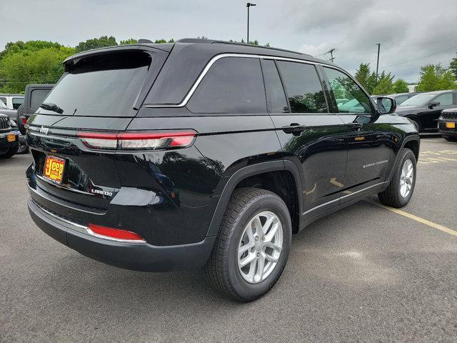 new 2024 Jeep Grand Cherokee car, priced at $43,995