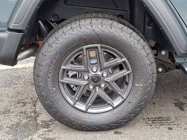 new 2025 Jeep Wrangler car, priced at $48,075