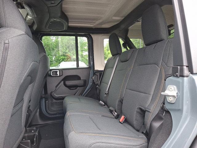 new 2025 Jeep Wrangler car, priced at $48,075
