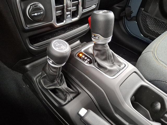 new 2025 Jeep Wrangler car, priced at $48,075